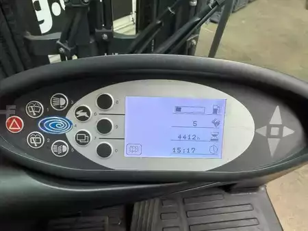 Diesel heftrucks 2016  Still RX70-20 (6)