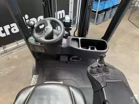 Chariots élévateurs GPL 2019  Linde H16T-01 (5)