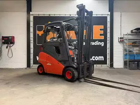 LPG VZV 2014  Linde H18T-01 Volledige cabine (1)