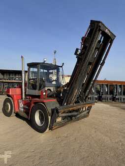 Diesel Forklifts 2011  Kalmar DCE 120-6 (2)