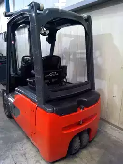 El truck - 3 hjulet 2017  Linde E16L 386 (3)