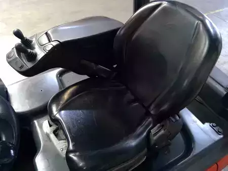 El truck - 3 hjulet 2017  Linde E16L 386 (6)