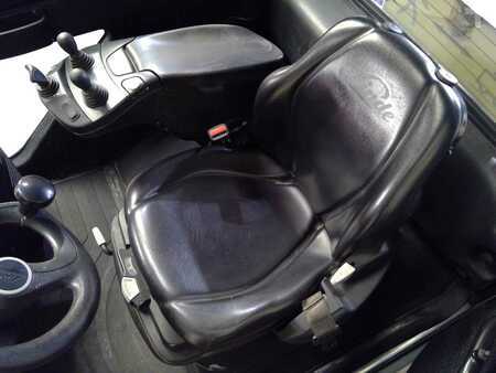 Dízel targoncák 2016  Linde H20D 600 392 (7)