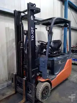 El Truck - 3-hjul 2016  Toyota 8FBE16T (1)