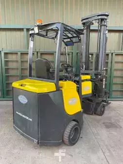 Carrelli elettrici 4 ruote 2015  Aisle Master 20 SE (2)