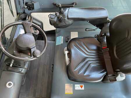 Sähkö - 4 pyör 2017  Toyota 8FBMT35 (4)