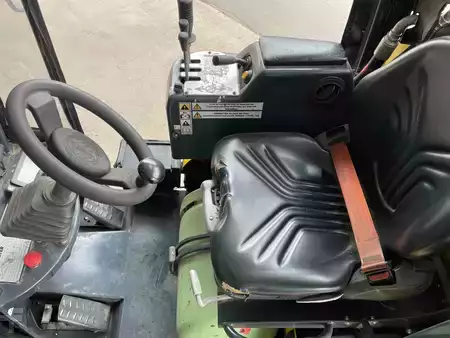 Kääntökelkkatrukki 2019  Aisle Master  20 NG (4)