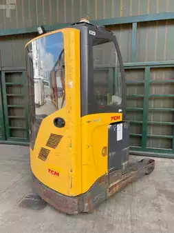Reach Trucks 2021  TCM TCM RTH (2)