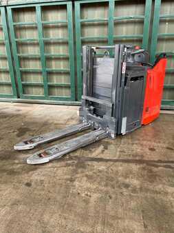 Stacker pedestre 2022 Linde D12 HPSP 133 (1)