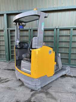 Schubmaststapler 2019 Jungheinrich ETV 325 (2)