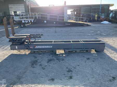 Schubmaststapler 2019  Jungheinrich ETV 325 (4)