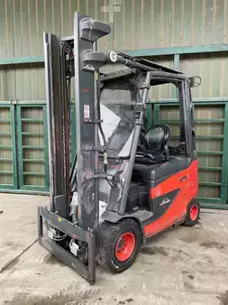 Eléctrica de 4 ruedas 2018  Linde E 30 H 600 387 (1)