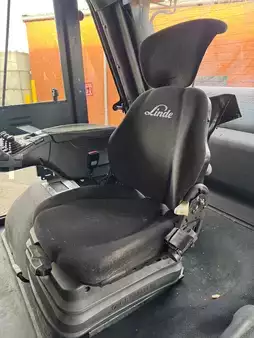 Gázüzemű targoncák 2017  Linde H80T 396 1100 (4)