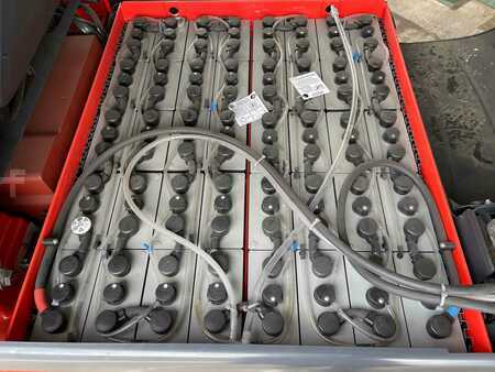 Elektromos 4 kerekű 2022  Linde E45H 600 388 (4)