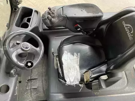 Eléctrica de 4 ruedas 2013  Linde E50HL 600 388 (3)