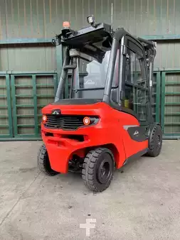 Dízel targoncák 2020  Linde H30D 1202 (2)