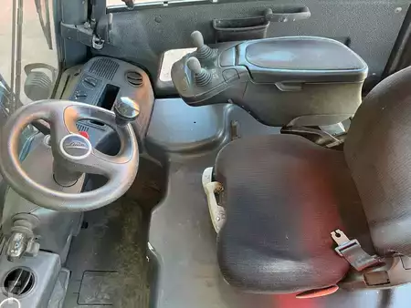Electric - 3 wheels 2019  Linde E16L 386 (5)