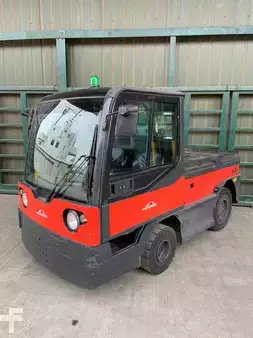 Tahač 2013  Linde P 250 127 (1)