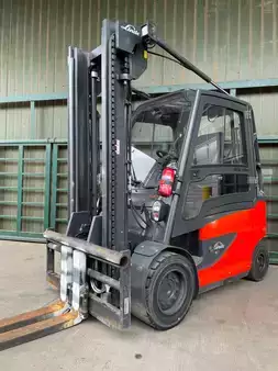 Eléctrica de 4 ruedas 2019  Linde E40H 600 388 (1)