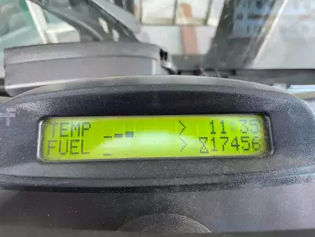 Chariots élévateurs diesel 2014  Yale GDP 35 VX (4)