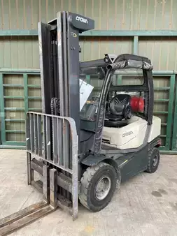Carrelli elevatori GPL 2021  Crown C-51050-25 (1)