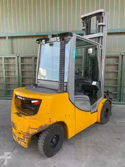 Wózki widłowe diesel 2017  Jungheinrich DFG 435 S (2)