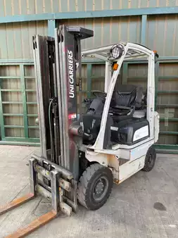 Treibgasstapler 2016  Unicarriers P1D1A18LQ (1)