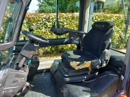 Diesel heftrucks 2016  Toyota 52-8FDF30, INT. NO.: D01286 (4)