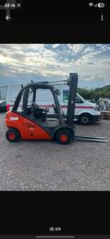 Chariots élévateurs diesel 2012  Linde H25D (1)