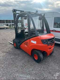 Chariots élévateurs diesel 2012  Linde H25D (4)