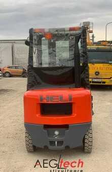 Diesel gaffeltruck 2023  Heli CPCD25 (8)