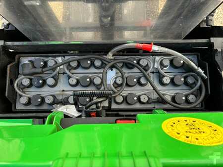 Stacker pedestre 2011  BT SWE 120 (3)