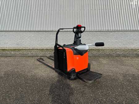 Porta-paletes elétrico 2019  Toyota LPE250 (1)