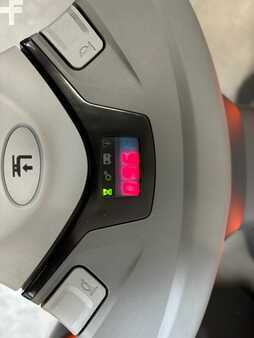 Transpalettes éléctriques 2019  Toyota LWE180 (4)
