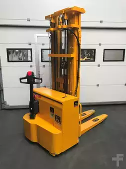 Stoccatori 2009  ICEM TE20/535 (1)