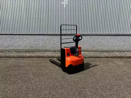 Låglyftare El 2020  Toyota LWE160 (1)