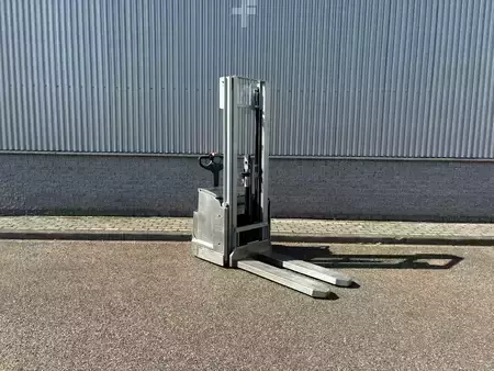 Ruční vysokozdvižný vozík 2018  Toyota SWE120L (2)