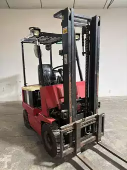 El truck - 4 hjulet - Nichiyu FB15P-55-350 (2)