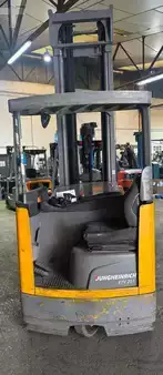 Carrelli retrattili 2015  Jungheinrich ETV 214 (1)