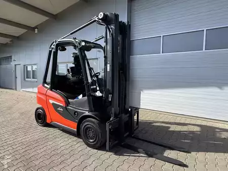 Dieselstapler 2020  Linde H30D--EK (7)