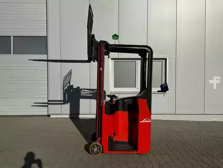 3-wiel elektrische heftrucks 2017  Linde E10-334-01--EK (1)