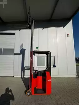 3-wiel elektrische heftrucks 2017  Linde E10-334-01--EK (2)