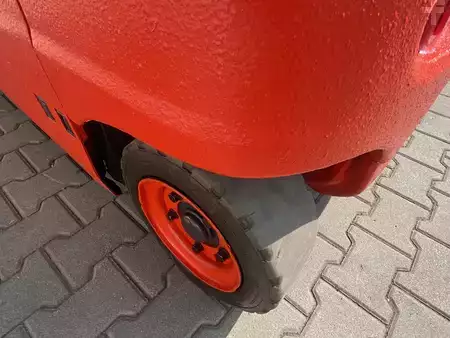 Elektro 4 Rad 2016  Linde E20PL-02 + Ladegerät 3516 --EK (10)