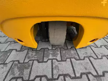 Carrelli elettrici 3 ruote 2015  Jungheinrich EFG113--EK (9)
