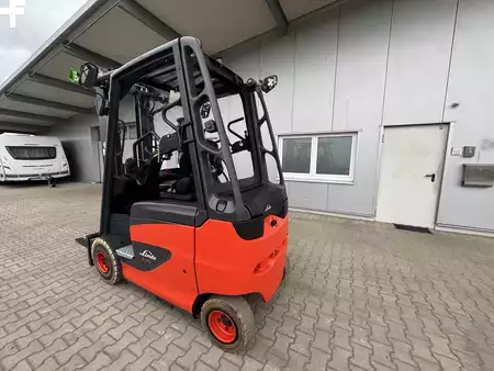 Elektro 4 Rad 2014  Linde E20/600H + Ladegerät NEU 80100--EK (4)