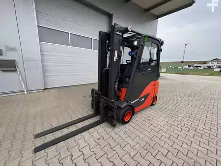 Elektro 4 Rad 2019  Linde E18PH  + Ladegerät NEU 48120 --EK (5)
