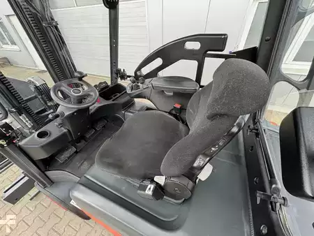 Elektro 4 Rad 2017  Linde E30/600HL --EK (14)