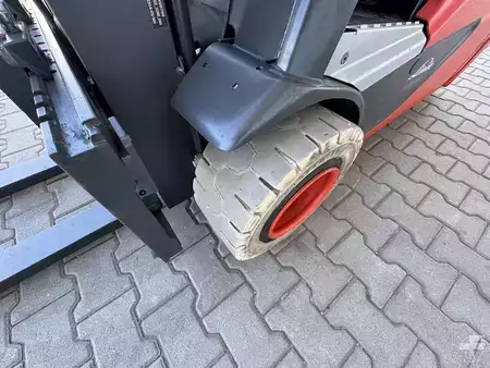 Elektro 3 Rad 2020  Linde E20L + Ladegerät NEU 48120--EK (10)
