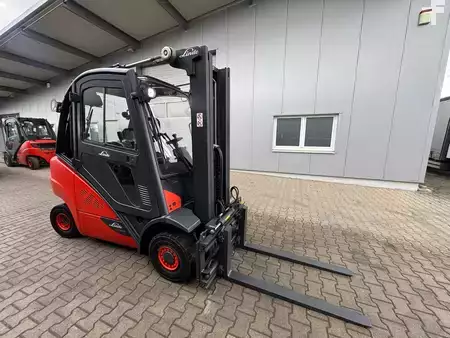 Dieselstapler 2018  Linde H25D-392-02--EK (8)
