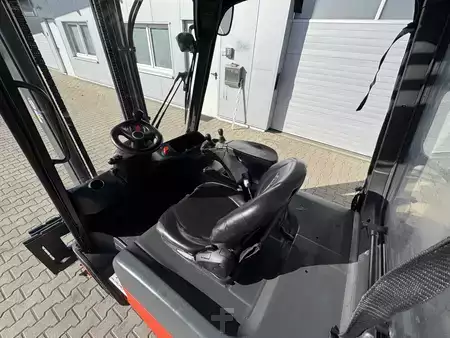 Elektro 4 Rad 2014  Linde E30/600--EK (13)
